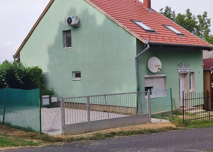 Gables Hébergement de vacances Zalakaros